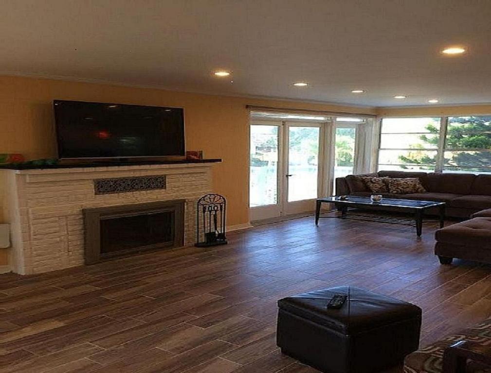 Spacious Beach House Unit,Beautifully Furnished 2 Bed 2Bath./2Min.Walk To Beach Clearwater Beach Εξωτερικό φωτογραφία