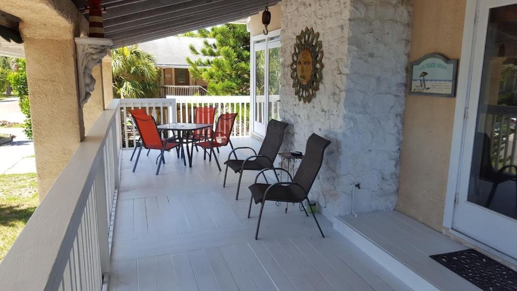Spacious Beach House Unit,Beautifully Furnished 2 Bed 2Bath./2Min.Walk To Beach Clearwater Beach Εξωτερικό φωτογραφία